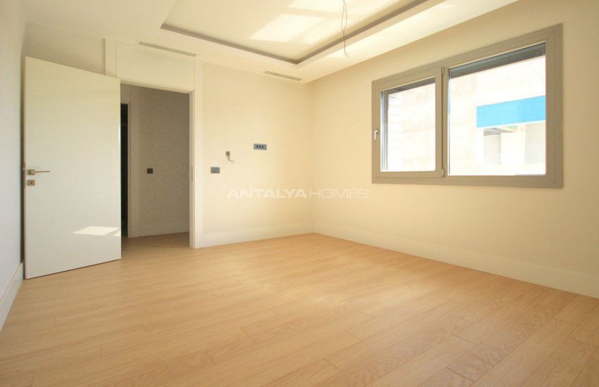 Centrally Located Villas in Antalya Turkey 19