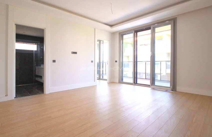 Centrally Located Villas in Antalya Turkey 14