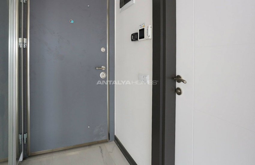 Fantastic Apartments in a Deluxe Complex in Antalya 32