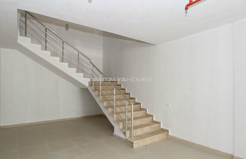 Commercial Property in a Complex in Kepez Antalya 6