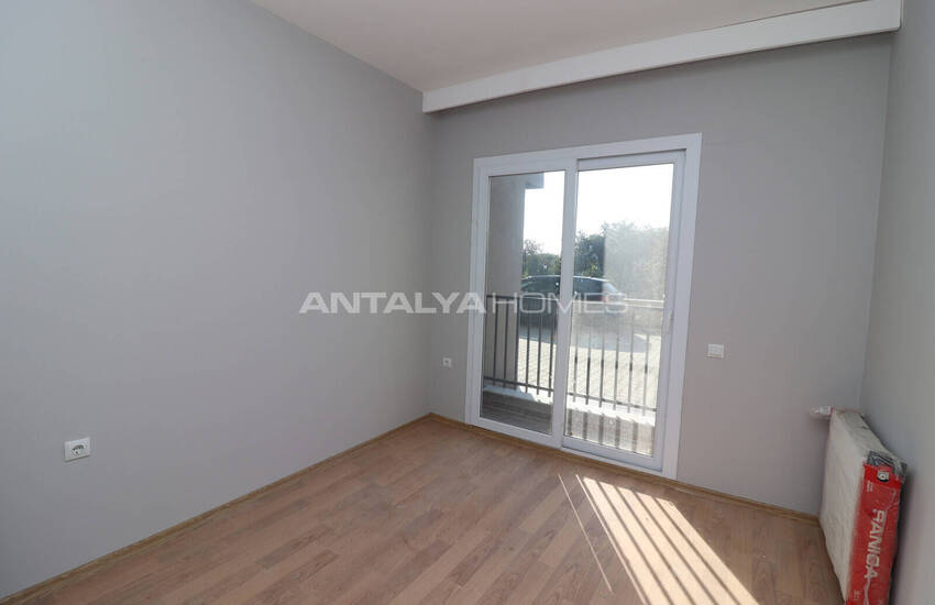 Appartements Avec Piscine Bien Emplacement À Mersin Çeşmeli 14