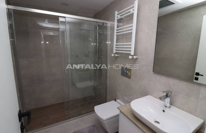 آپارتمان های شیک و نوساز در مجتمعی با استخر در مرسین 14