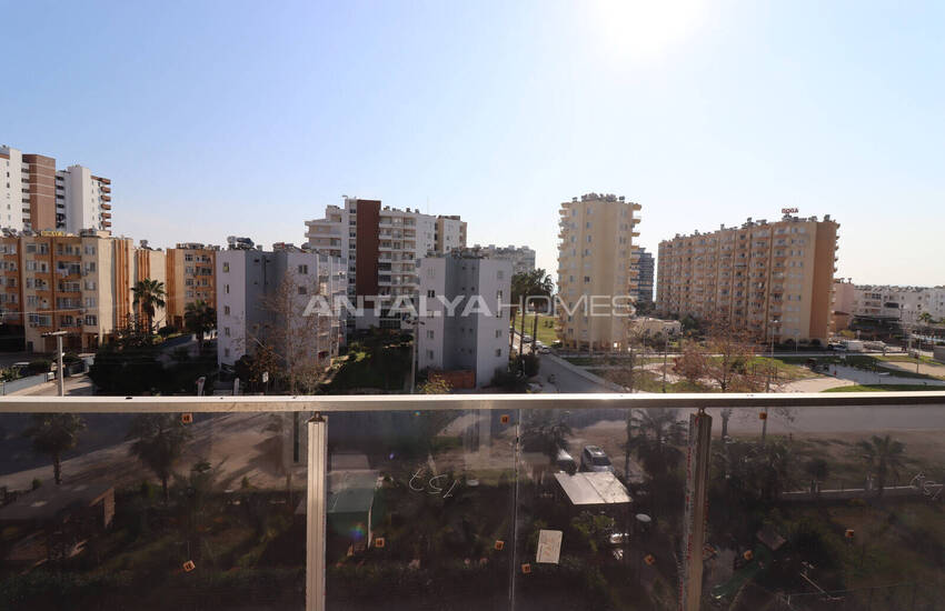 شقة في مجمع به مسبح بالقرب من الشاطئ في مرسين توموك 26