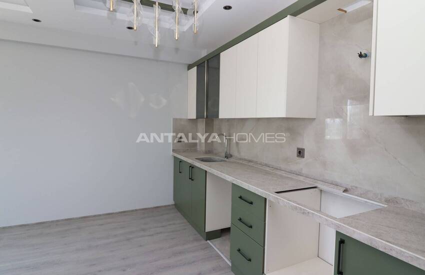 Brand New Properties with Pool and Garden in Mersin Erdemli 6