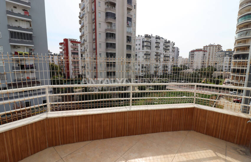 آپارتمان مبله جادار در نزدیکی دریا در مزیتلی مرسین 21