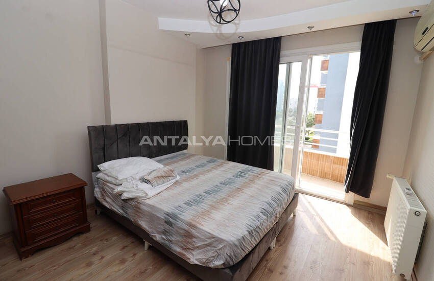 آپارتمان مبله جادار در نزدیکی دریا در مزیتلی مرسین 12