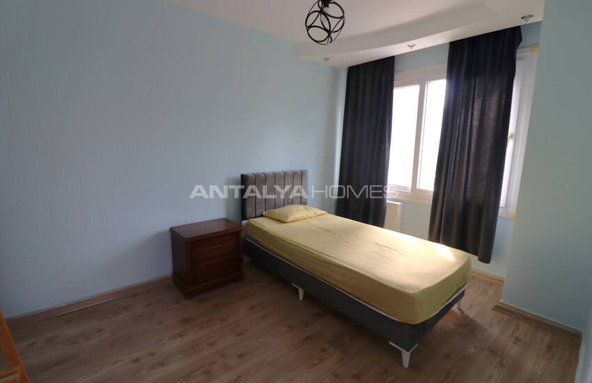 آپارتمان مبله جادار در نزدیکی دریا در مزیتلی مرسین 15