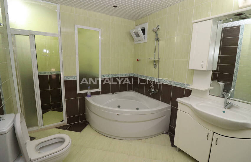 آپارتمان مبله جادار در نزدیکی دریا در مزیتلی مرسین 16