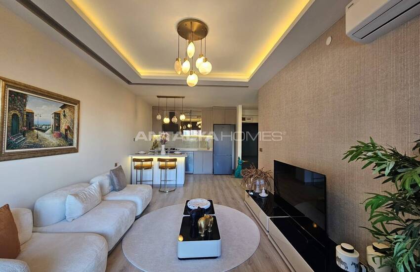 Real Estate in a Complex with a Pool Near the Sea in Tömük, Mersin 24