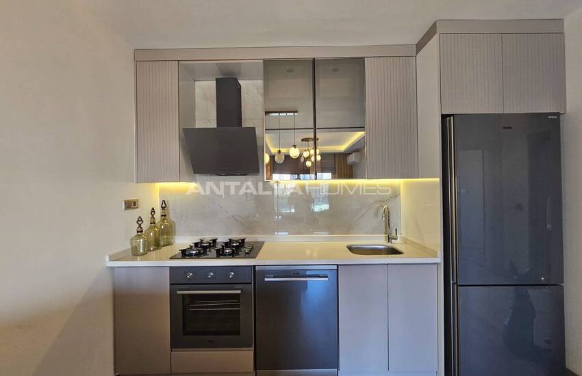 Real Estate in a Complex with a Pool Near the Sea in Tömük, Mersin 15