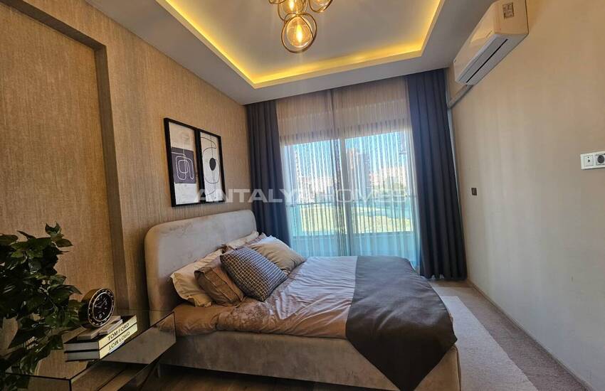 Real Estate in a Complex with a Pool Near the Sea in Tömük, Mersin 37