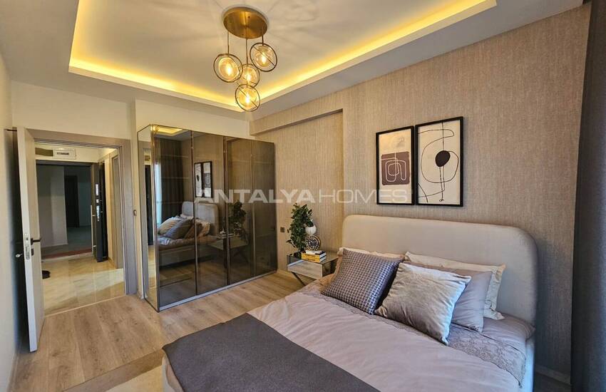 Real Estate in a Complex with a Pool Near the Sea in Tömük, Mersin 36