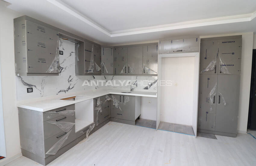 آپارتمانهای شیک در نزدیکی ساحل پرچم آبی در مرسین کوجاحسنلی 11