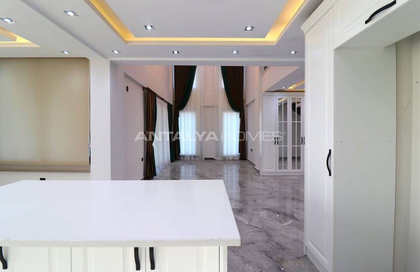 Mersin Mezitli Davultepe'de Yeni Müstakil Evler 17