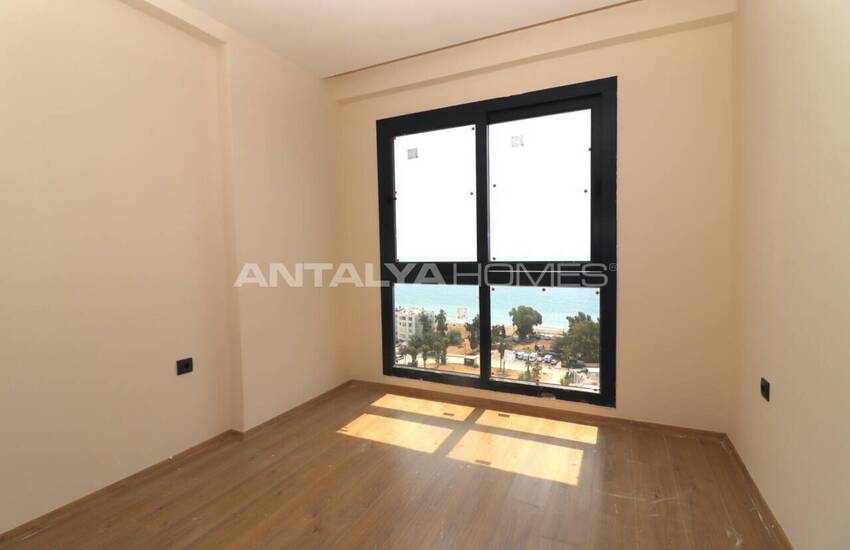 آپارتمانهای آماده تحویل با منظره دریا در تِجه مرسین 11