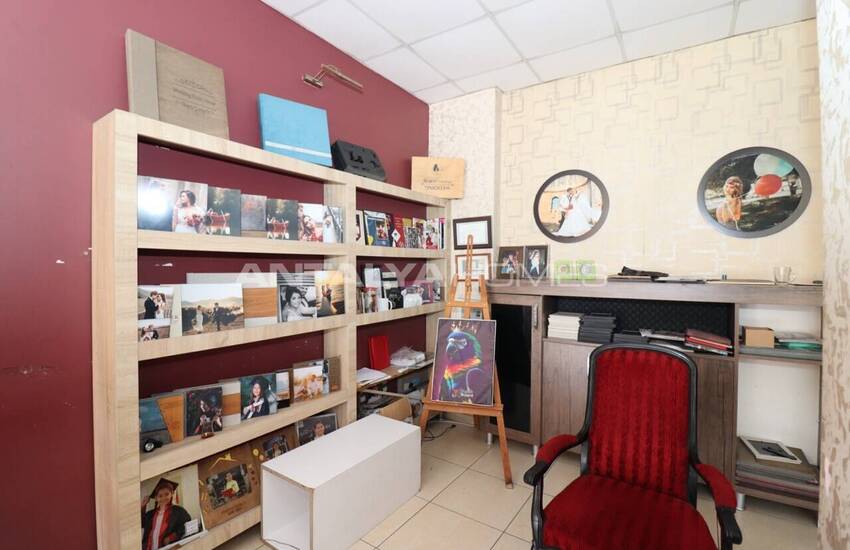 Shop with Potential High Rent Yield in Mersin 11