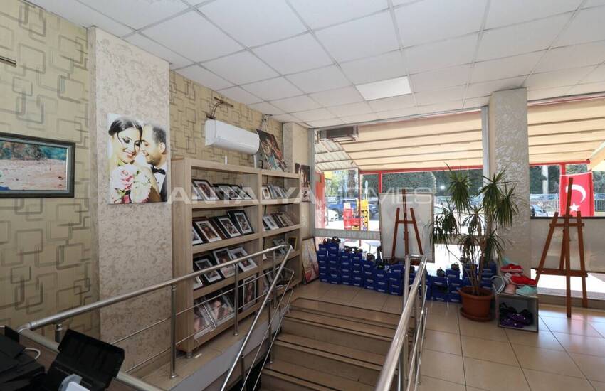 Shop with Potential High Rent Yield in Mersin 13