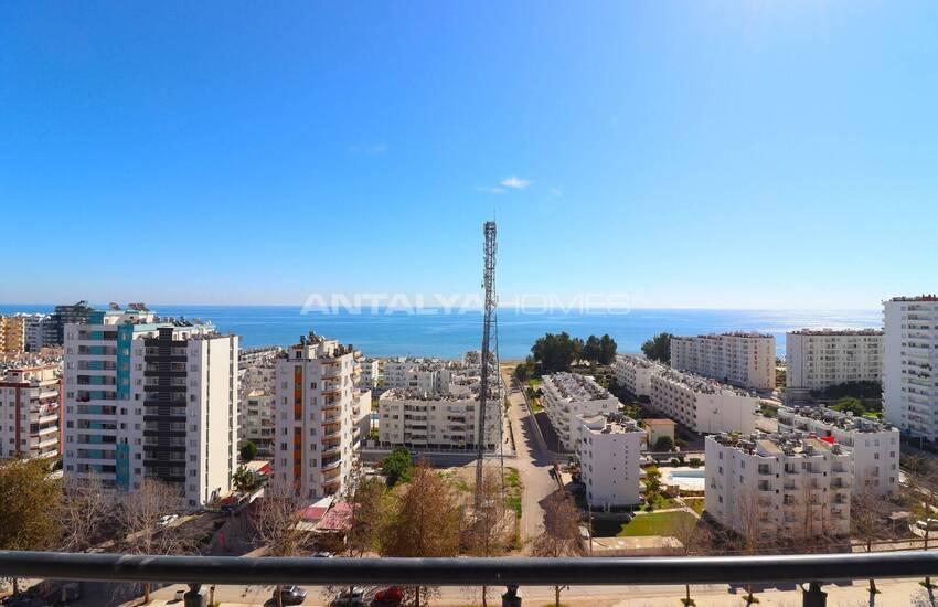 Mersin'de Sahile Yakın Deniz Manzaralı Daireler 30