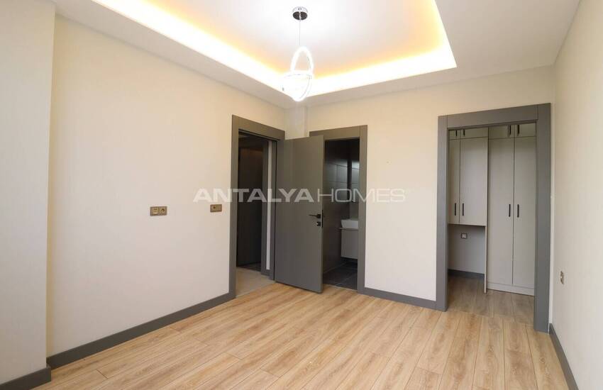 2-bedroom Apartments in Advantageous Location in Mersin Yenisehir 17