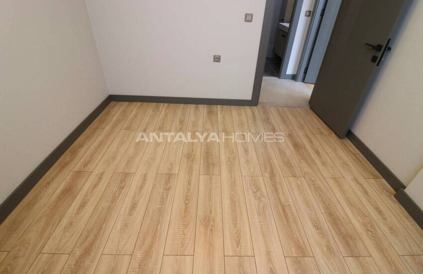 2-bedroom Apartments in Advantageous Location in Mersin Yenisehir 20