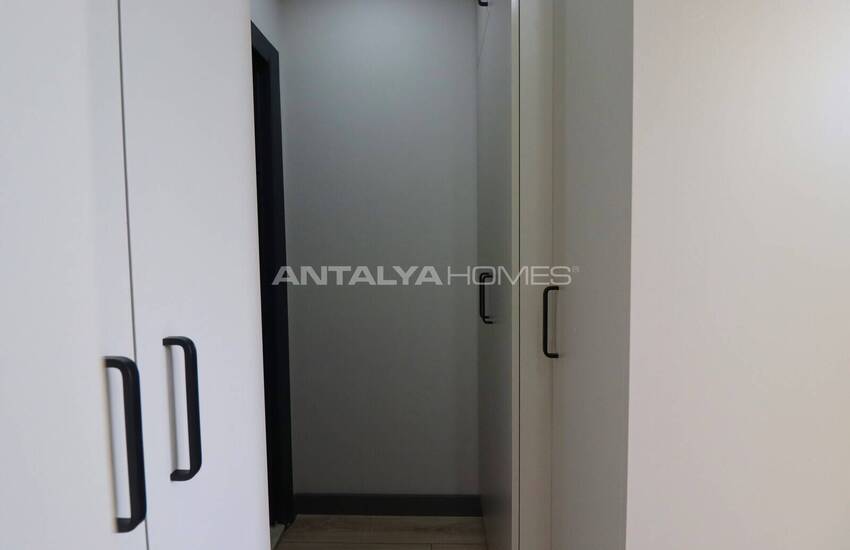 2-bedroom Apartments in Advantageous Location in Mersin Yenisehir 23