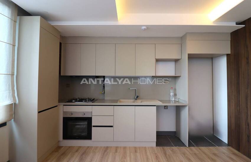 2-bedroom Apartments in Advantageous Location in Mersin Yenisehir 13