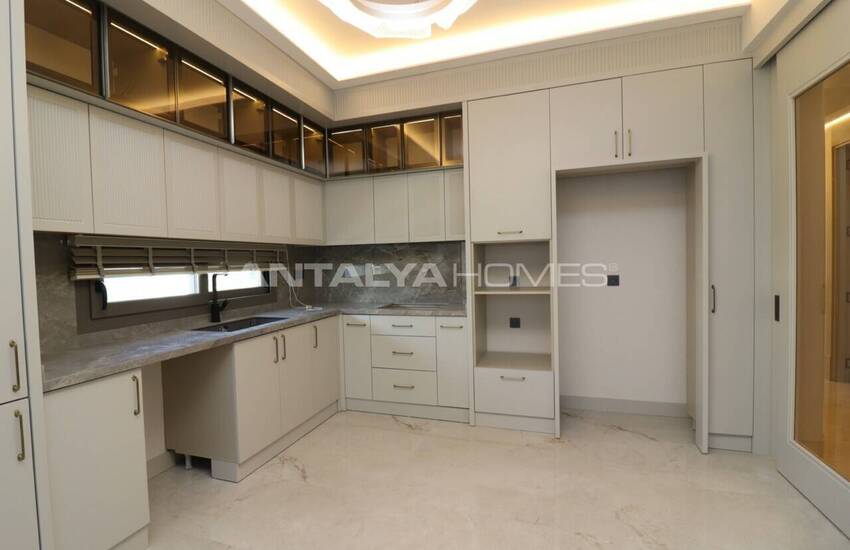 Gloednieuwe Appartementen Met Gemeenschappelijk Zwembad In Mersin 14