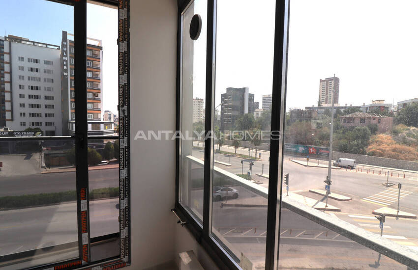 Modern Flats with Communal Garden in Mersin 15