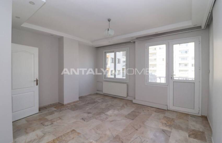 Sea-view Duplex Apartment for Sale in Mersin Mezitli 35