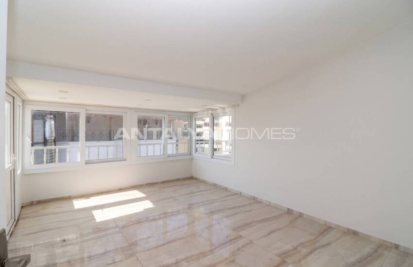Sea-view Duplex Apartment for Sale in Mersin Mezitli 37