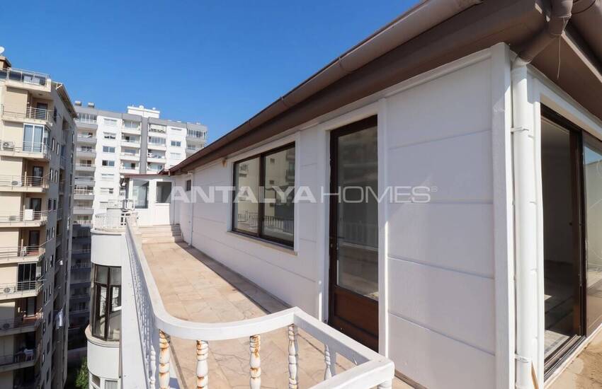 Sea-view Duplex Apartment for Sale in Mersin Mezitli 46