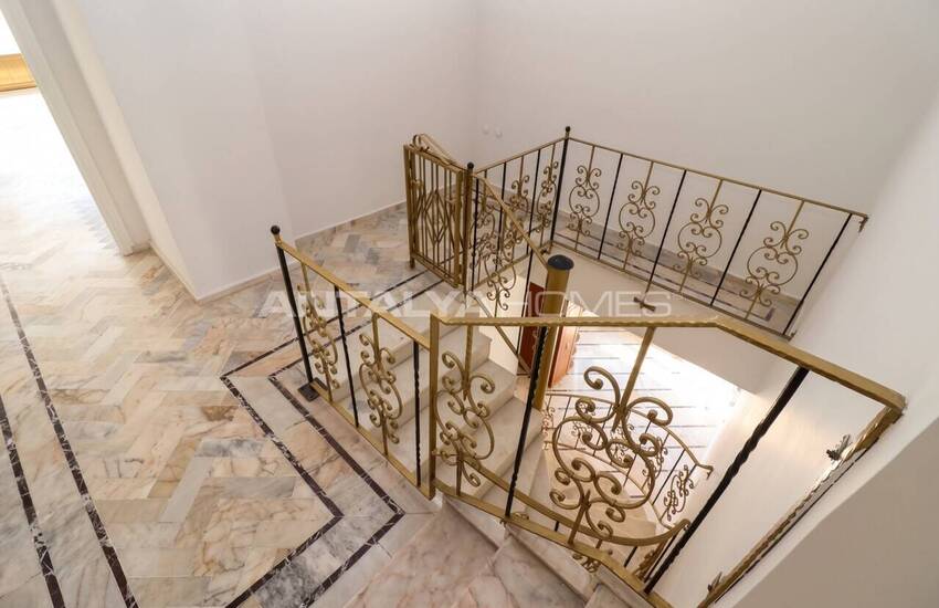 Sea-view Duplex Apartment for Sale in Mersin Mezitli 50