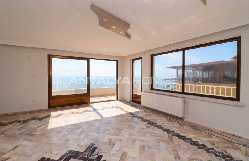 Sea-view Duplex Apartment for Sale in Mersin Mezitli 29