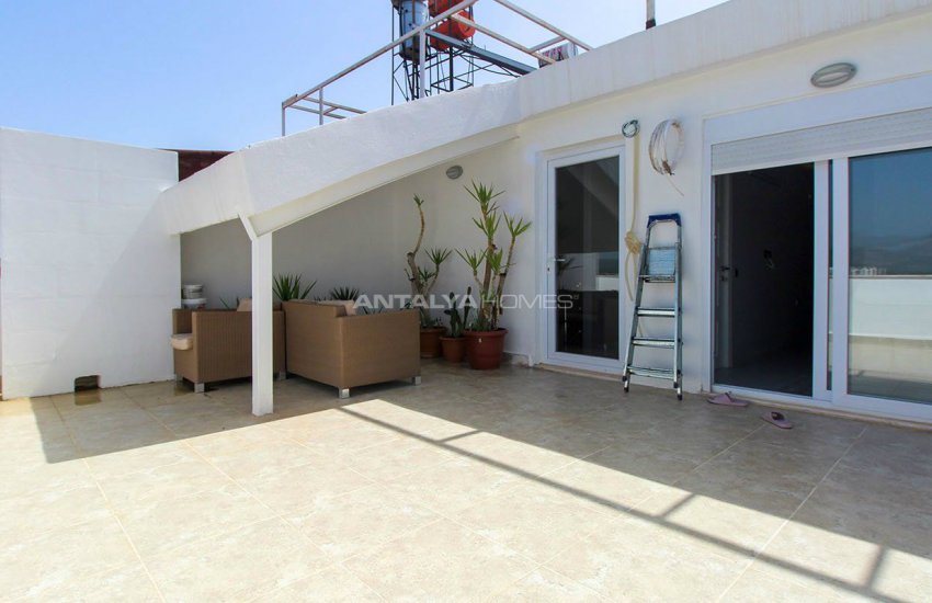 Property with Mountain View in Konyaaltı Antalya 26