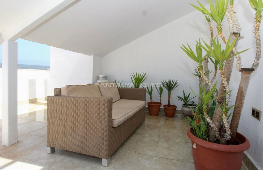 Property with Mountain View in Konyaaltı Antalya 27