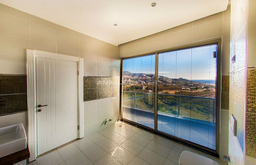 Deluxia Golden Palace Villa in Alanya 27