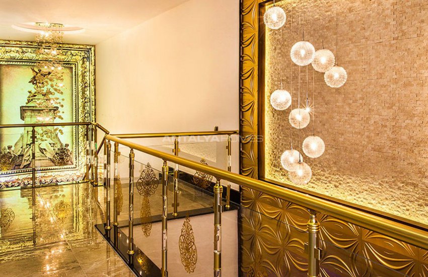 Deluxia Golden Palace Villa in Alanya 31