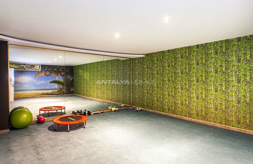 Deluxia Golden Palace Villa in Alanya 36