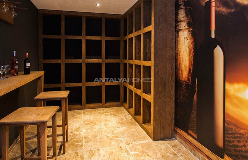 Deluxia Golden Palace Villa in Alanya 37