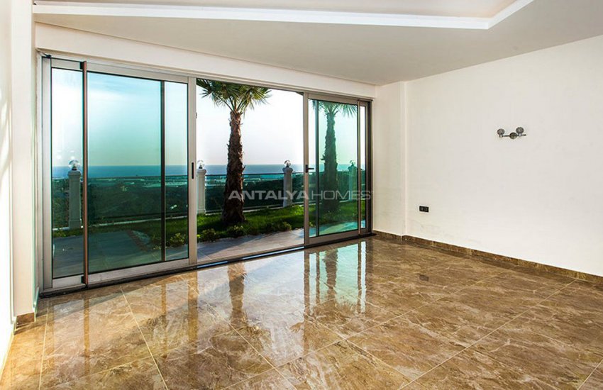 Deluxia Golden Palace Villa in Alanya 22