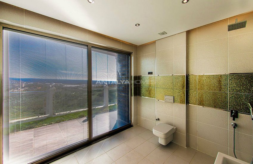 Deluxia Golden Palace Villa in Alanya 25