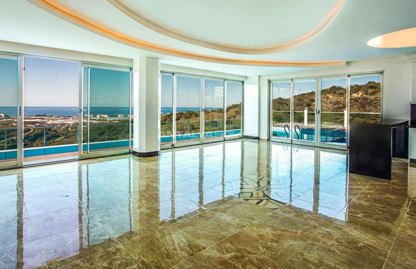Deluxia Golden Palace Villa in Alanya 17