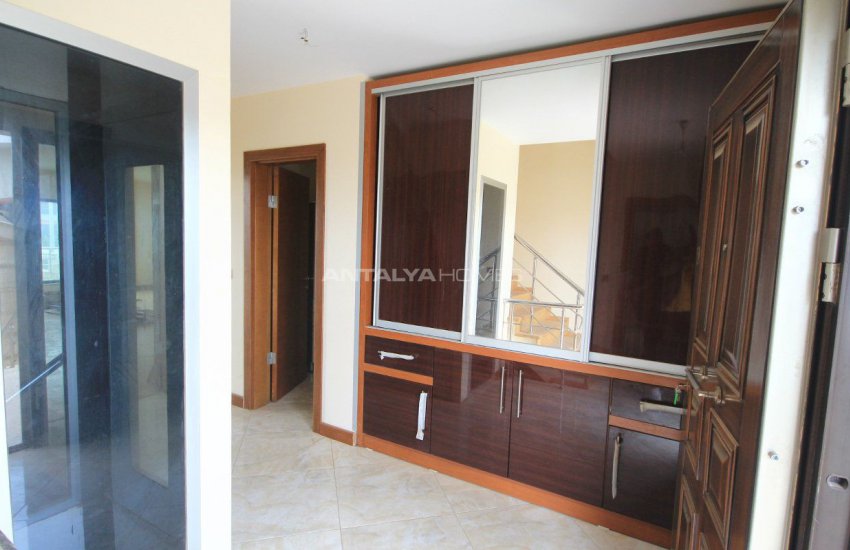 Rymlig Villa Med Utsikt Över Skogen I Antalya 29