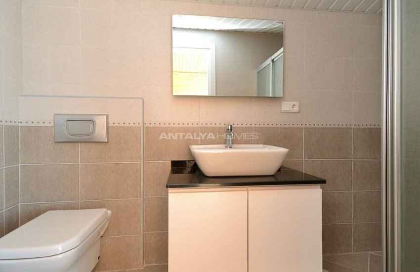 Sea View 5+1 Villa in Alanya with Rich Features 17