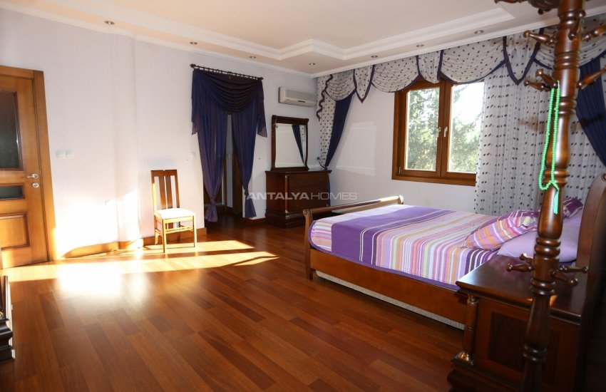 Duacı'da Doğayla İç İçe Özel Havuzlu Satılık Villa 31