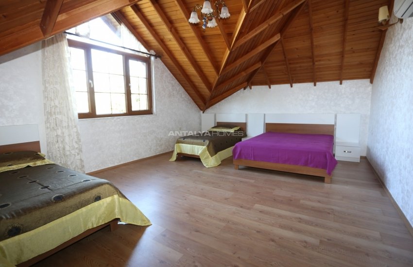 Duacı'da Doğayla İç İçe Özel Havuzlu Satılık Villa 37