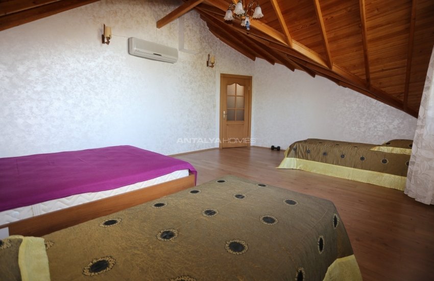 Duacı'da Doğayla İç İçe Özel Havuzlu Satılık Villa 39