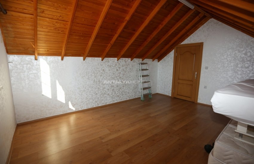 Duacı'da Doğayla İç İçe Özel Havuzlu Satılık Villa 41