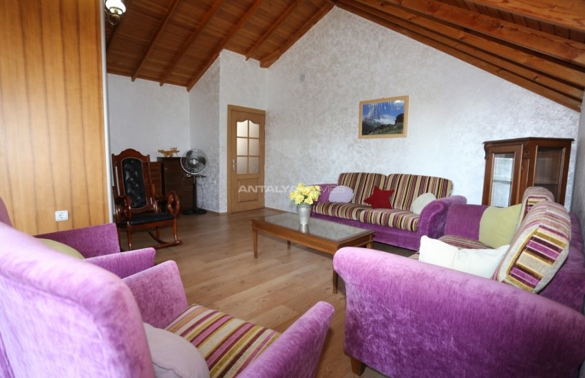 Duacı'da Doğayla İç İçe Özel Havuzlu Satılık Villa 43