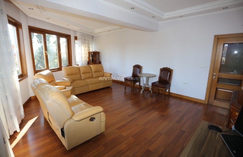 Duacı'da Doğayla İç İçe Özel Havuzlu Satılık Villa 44